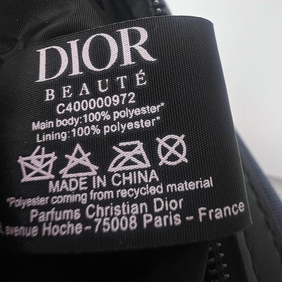 DIOR Men's Double Compartment Toiletry Travel Bag | BLACK NAVY BLUE | NEW!!🖤✔️ - Picture 14 of 14